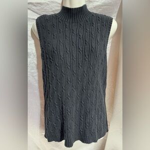 EUC Black Mock Turtleneck Sleeveless Sweater Top by Villager Sport, sz Med